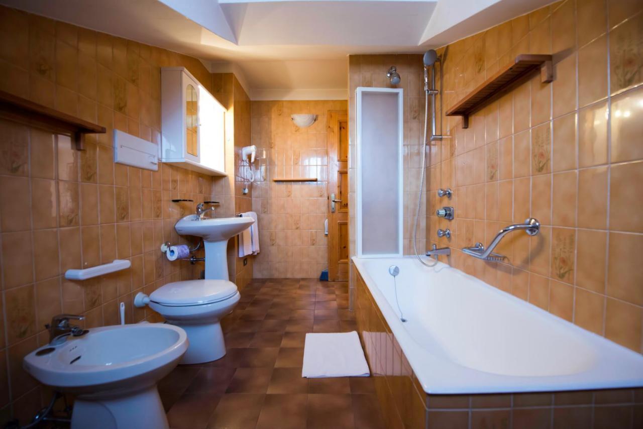 Ferienwohnung Casa Guana Livigno Exterior foto