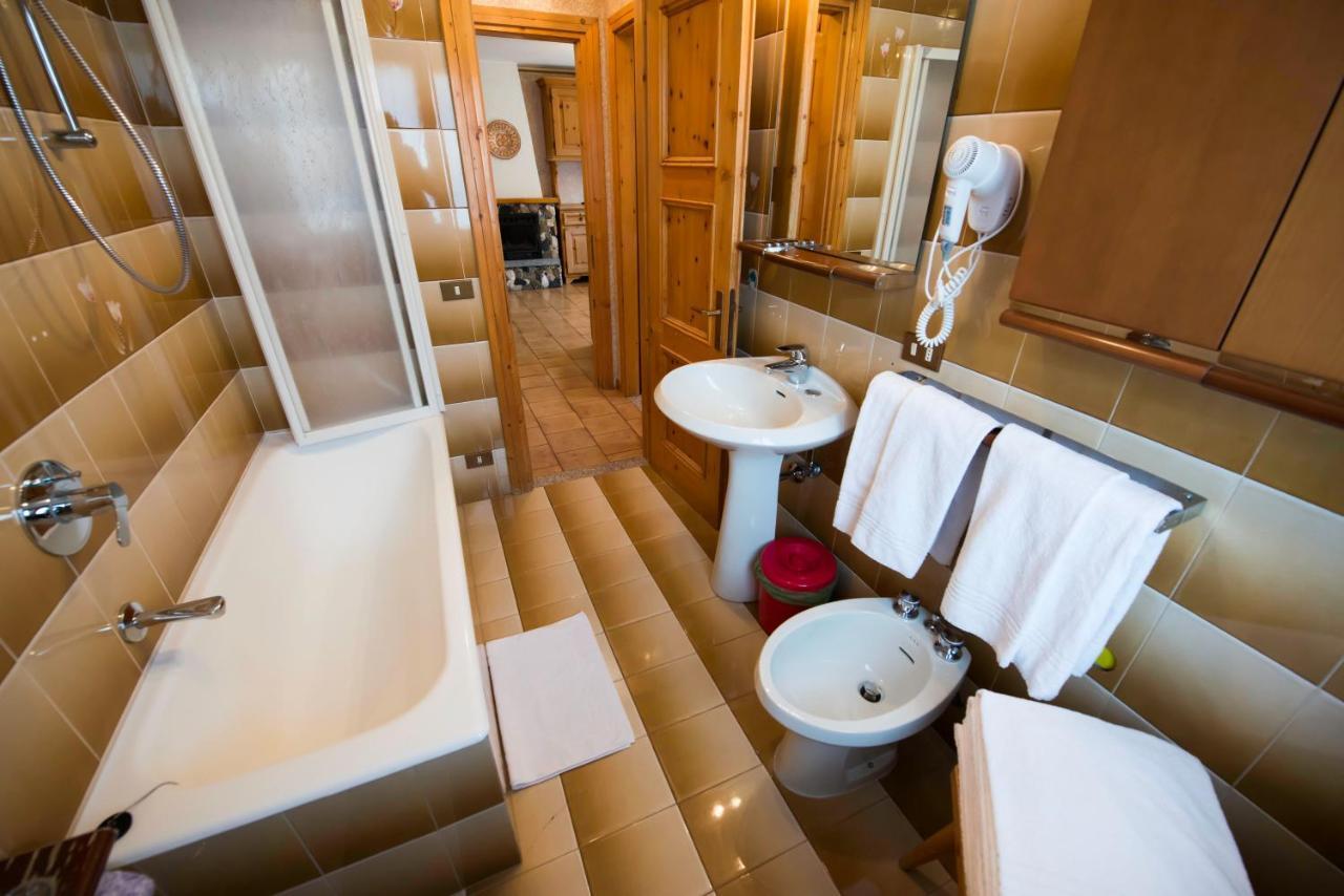 Ferienwohnung Casa Guana Livigno Exterior foto